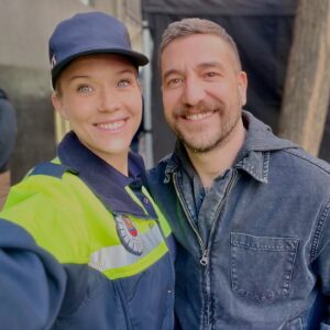 Patricia Montero Instagram - La chunga de Rocío se deja caer por #MachosAlfa3 @netflixes 🤣👮‍♀️ 

1. Con @raultejon 
2. Circule por favor 🤣
3. Crossfitera MODO ON
4. Miradas que matan 🫣
5. Rocío de noche 
6. Rocío de día @feleman 
7. Espalda Crossfitera 
8. Make Up Time 

Siempre un placer formar parte! Enhorabuena por esta pedazo de serie @contuberniofilms GRACIAS @alber_caballero @lauracaballero_ 

📸 3 y 7 @manuelfiestas
