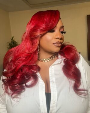 Patricia Williams Instagram - Red might be my color. 🪭 What y’all think? Another slay by the best glam team @iammemeebenoit and Trent ✨ I haven’t worn this many custom colors in my life 😂 SEE ME LIVE: 

Hartford, CT | Jan 24-25
Plano, TX | Jan 30-Feb 1

🎟️: mspatcomedy.com