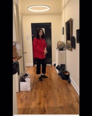 Patti Harrison Instagram - Ive been informed my Halloween costume was in poor taste & insensitive, and I am sorry. Though I will say there seems to be a bit of confusion as I have been receiving angry messages & comments from Michael Jackson fans & critics alike about my costume, when my costume was supposed to be Olivia Munn??????😔I see I have missed the mark this year, and I genuinely didn’t mean to offend anyone. I understand now I didn’t look that much like Olivia Munn & that’s not ok. 😔This is NOT what I stand for. I stand for community, mutual aid, & even snuggles uwu 🐭 I swear to GOD I will try even harder next Halloween to look even more like Olivia Munn. 😻I swear to fucking GOD I will look so much like her next year & everyone will feel I am sorry. I dropped the ball. Listening & learning, on my knees, sucking ur sharp jagged cock, performing slow tantric head for 90 minutes at a time in sessions taking 5 minute breaks in between to drink tea & apply more lipgloss 🌱