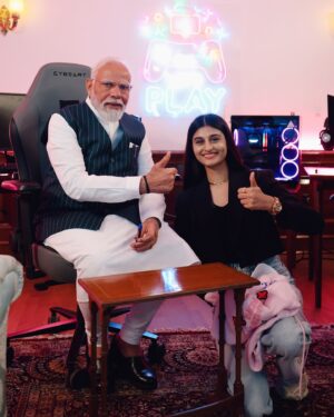 Payal Gaming Instagram - Honored to have met Honorable Prime Minister Shree Narendra Modi to discuss the future of gaming in India! Feeling blessed to be part of S8ul and grateful for this incredible opportunity. His charismatic personality and determination to do something for the nation is par excellence. Let’s continue to shape the gaming landscape together! 🇮🇳 

#narendramodi #primeminister #payalgaming #gamer #india #gaming #gaminginindia