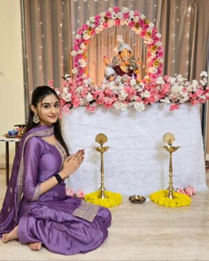 Payal Gaming Instagram - Ganpati bappa morya 🌸

Can't thank you enough for such an amazing time @prachisingh2202 @madhur_sharmaofficial