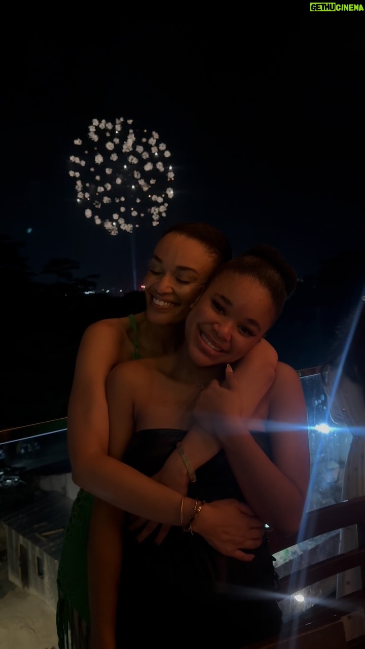 Pearl Thusi - 129.8K Likes - HAPPY NEW YEAR!!! 🥳🥰