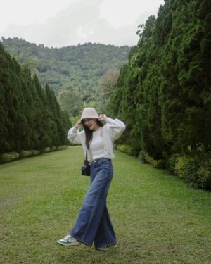 Pichukkana Wongsarattanasin Instagram - วันสุดท้ายของปีแล้วววว~ 🌲🤍 มาส่งท้ายปีแบบมีความสุขกัน 🥰