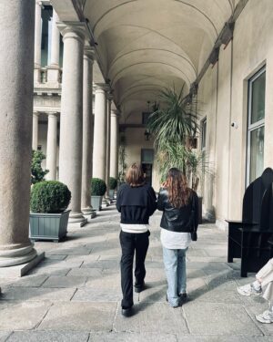 Pınar Deniz Instagram - a while ago in Milan🌹