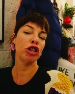 Actress Pollyanna McIntosh HD Photos and Wallpapers December 2024