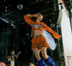Pomme Instagram - @fetedelhumanite   @lamaroquinerie 🫠