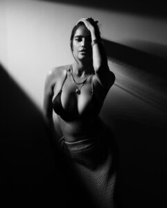 Actress Poonam Pandey HD Photos and Wallpapers January 2025