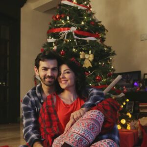 Poppy Jabbal Instagram - Merry Christmas 🎅 🎄 ❤️ ♥️ 

JOY LOVE CELEBRATION....Ho Ho Ho