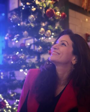 Prachee Shah Instagram - …
Matching Frequencies ❤️ 
.
.
#merrychristmas #christmas #love #gratitude #december #pracheeshahpaandya
