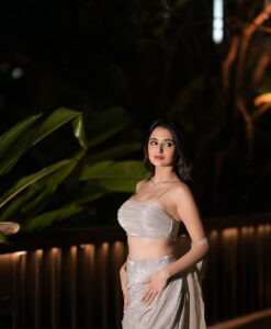 Actress Prakriti Pavani HD Photos and Wallpapers January 2025