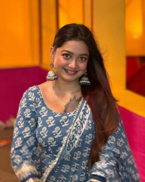 Pratyusha Paul Instagram - Listen to your heart, it knows the way..🦋🕊️🩵