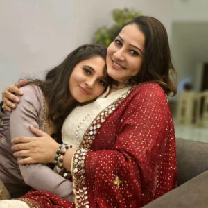 Preethi Asrani Instagram - To the one who holds us tight,
Guiding through the darkest night.
With love so deep and strength so true,
Dear sister, our world shines because of you.

Happiest birthday, Sunshine @anjuasranikreations ❤️✨️
Wishing you the best forever and everrrr!! 🤗