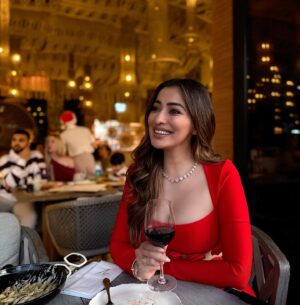 Raai Laxmi Instagram - Live where your heart finds life .❤️💋💫🧿