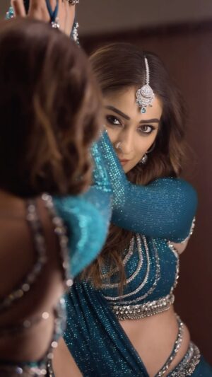 Raai Laxmi Instagram - I googled my symptoms, turns out I just need to dance 😝💃🏼 

Another one from behind the scenes ❤️💫🧿 

📹: @_nikam_ritesh_ 
👗 : @jerrydsouzaofficial