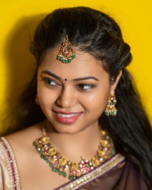 Ramya Behara Instagram - Smile as much as you can! ⭐️✨

Outfit : @amalascouture 
Styling : @i_stylyou 
Jewellery : @aneethaass_jewellery 
Clicks : @yes_myclicks