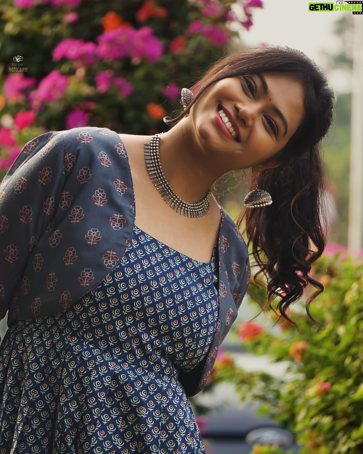 Ramya Behara - 53.1K Likes - Care less , live more ❤️
Outfit : @sia_by_ss
KADA&Finger Rings: @aneethaass_jewellery
Neck piece & earrings : @amalascouture
Styling : @i_stylyou
Clicks : @you_and_iphotography