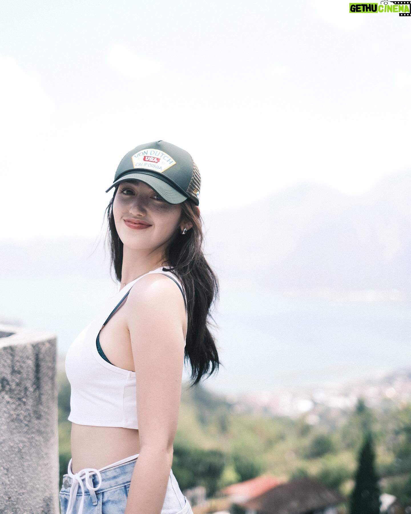 Ranty Maria - 100.2K Likes - 🤍☀️⛰️