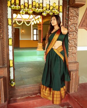 Rashi Singh Instagram - 🌼