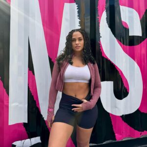 Ravyn Rochelle Instagram - Life lately 💪🏼💞🦈🙏🏼☮️🌍🤍💋