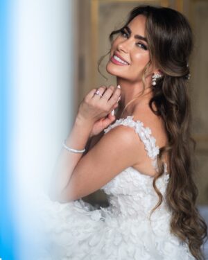 Rayanne Morais Instagram - Sobre ter o AMOR DA SUA VIDA e ser o amor da vida de alguém: nós somos a VIDA um do outro, para todo o sempre, até Jesus voltar. 

By @victorpecoraro e @rayannemorais 

📷 @d51fotografia 
🎥 @kenzifilms 
🏝️ @gp_greenparadise 
👰🏼‍♀️ @stephaniecachapuz 
🎀 @suzette.atelier 
💐 @o__buque 
🤵🏻‍♂️ @rafferoficial 

#MoraisPecoraro #casamento #bodasdepapel #Deus #amordaminhavida #vida #extraordinariodedeus