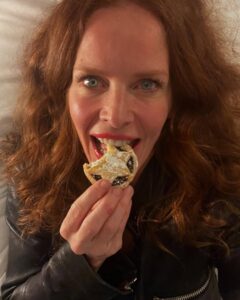 Actress Rebecca Mader HD Photos and Wallpapers December 2024