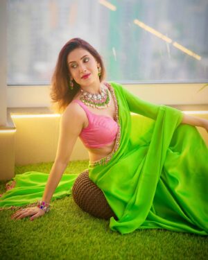 Reena Aggarwal Instagram - This song and saree is just 🤌🏻💚❤️

📸: @pixelpassionfotography 🫡
.
.
.
.
.
.
.
.
.
.
.
.
.
.
.
.
.
.
.
.
.
.
.
.
.
.
.
.
.
.
.
.
.
.
.
.
.
.
.
.
.
.
.
#saree #sareelove #ootd #indianlook #festivevibes #portraitphotography #photoshoot #portrait #sareestyle #styleinspiration #indianwear