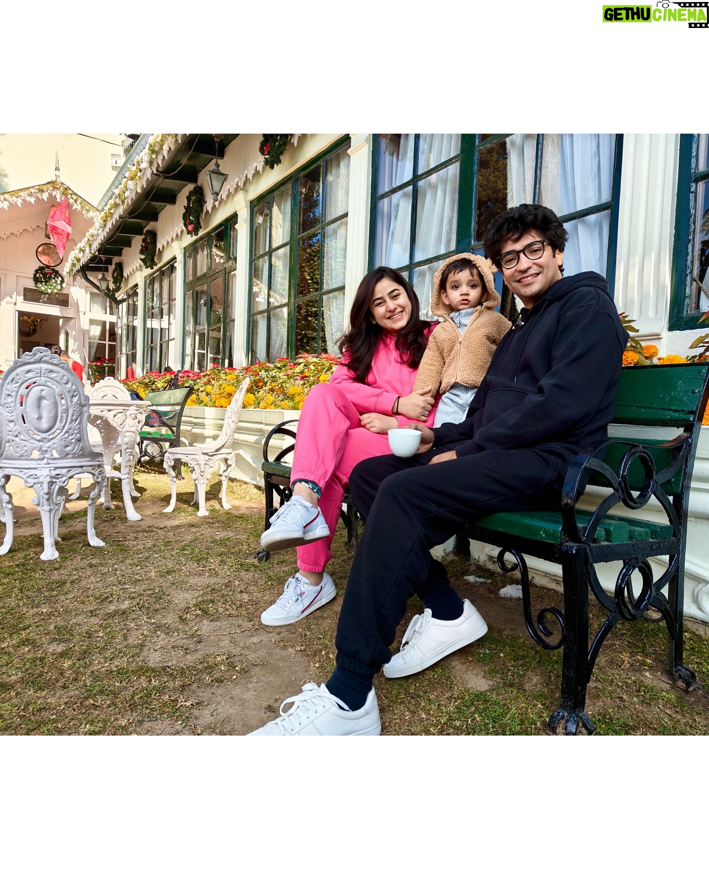 Ridhima Ghosh - 33.4K Likes - Happy New Year from our little family, surrounded by the magic of Darjeeling—our happy place! 🌄💛
As we watch the sunrise over the mountains and sip on steaming cups of tea, our hearts are full of gratitude. This place holds so many memories for us, and starting 2025 here feels extra special.
Here’s to a year filled with love, laughter, and all the little things that make life beautiful. From our hearts to yours, wishing you a joyful and blessed New Year! 🥂❄️
📸: @debopriyo_toton & @rubai.alekhya