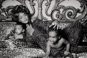 Rihanna Instagram - yea I know! 🤦🏿‍♀️
we are officially one of those families that match for the holidays 🤷🏿‍♀️🎁

Forever Savage Onesies for the whole family are on the site now.