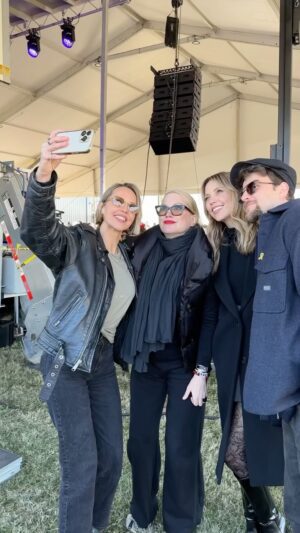 Riley Voelkel Instagram - Felt so #closetoyou at @epiccons #IWFF2 last weekend. Thank you for filling my heart with so much love. It was simply magical ❤️ love you all #alwaysandforever 

Video by @charlenescape 🫶
#theoriginals #tvd #freyamikaelson