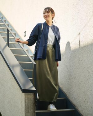 Rin Takanashi Instagram - 本日より#Newansさんとコラボしたお洋服が販売開始しました✨

着こなし方や、カラーによって、色々な表情を見せてくれますよ☺︎🩵
私も、着てお出かけするのが楽しみ😊

#PR #Newans @newans.official