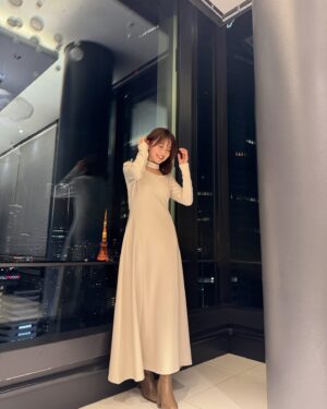 Rinka Kumada Instagram - 先日のインスタライブの時♡
ワンピースに夜景って、なんだかクリスマス感満載になった日🤭笑