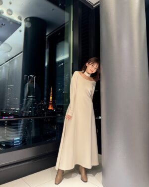 Rinka Kumada Instagram - 先日のインスタライブの時♡
ワンピースに夜景って、なんだかクリスマス感満載になった日🤭笑