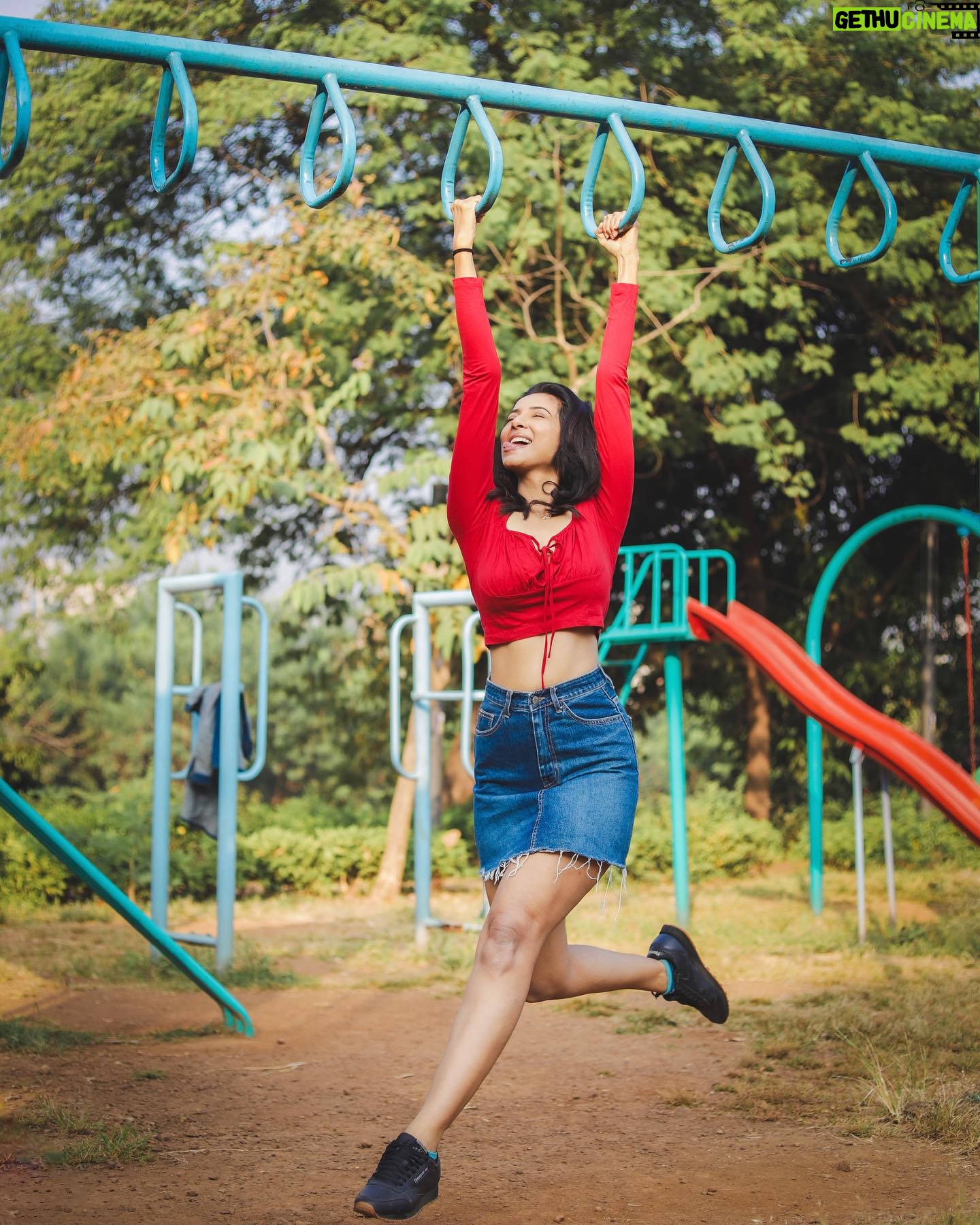 Riya Suman - 22.4K Likes - Happy to report that my inner child is ageless!
Itsss playtime !!! 🤗☺️
#HappyChildren’sDay!!! 😇