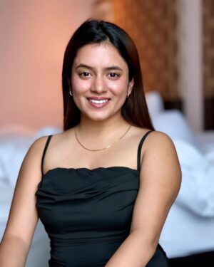 Riya Upreti Instagram - Unstoppable, Unapologetic & on a Mission🖤

#womeninbusiness