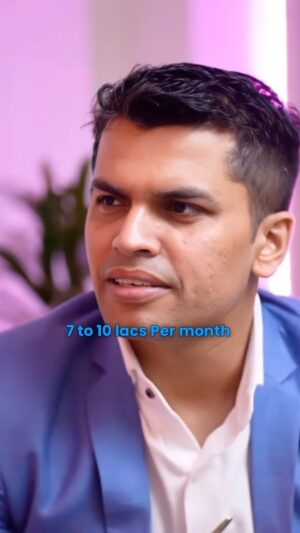 Riya Upreti Instagram - How much money does a pilot earn? Ye podcast me kaafi baaten hui aviation se related, ap search krskte ho - Riya Upreti Pilot Podcast :) ft. @poeticpilot_ on Riyaelity

#money #pilot #aviation #earn #flight #airplane #earnmoney #pilotlife #pilottraining #aeroplane #student