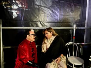 Romina Power Instagram - Incontri belli per lo show di capodanno di @rai1official @j.axofficial @leogass.official @sandymarton_thegoldenboy @ricchiepoveriofficial @arisamusic @simonmakeupartist @cristianomalgioglio_adoro