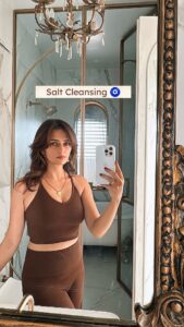 Actress Roshni Chopra HD Photos and Wallpapers December 2024