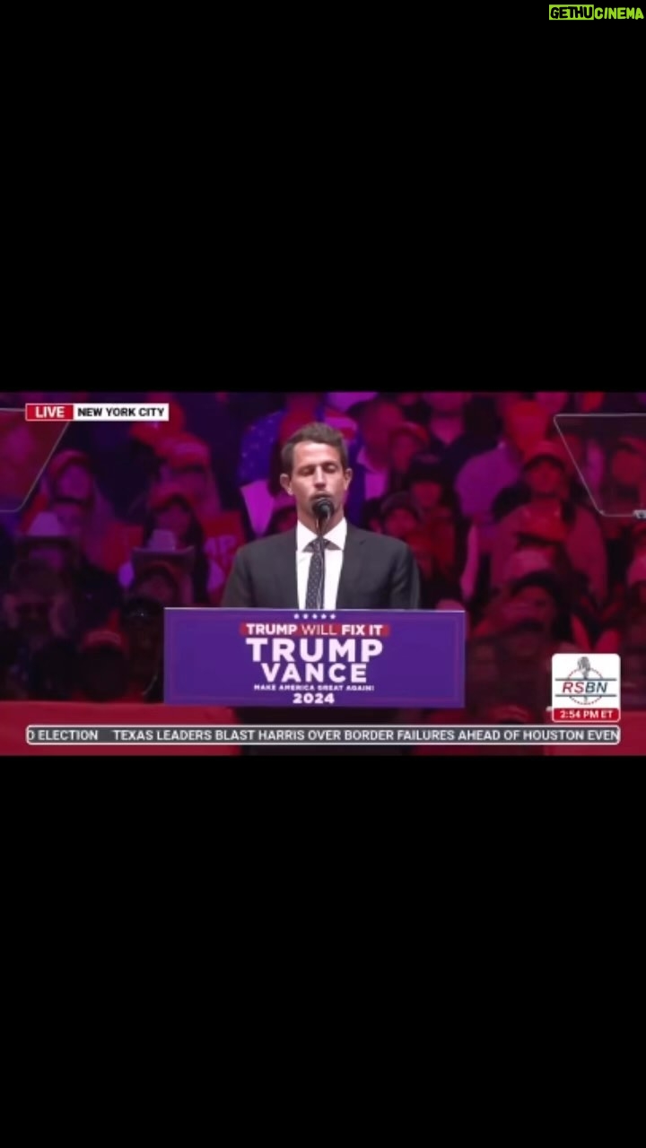 Rosie Perez - 7.9K Likes - This is not funny. Heartbreaking and very disturbing is what it is.
Repost @rolandsmartin To ALL Puerto Ricans, this is what this guy just said at Donald Trump’s fascist gathering in Madison Square Garden. And don’t forget that Trump forced Puerto Rico to wait TWO YEARS for full hurricane relief. Your vote counts. Make it for #HarrisWalz.