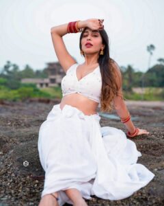 Actress Ruma Sharma HD Photos and Wallpapers January 2025