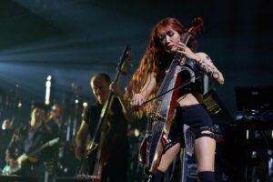 Rusanda Panfili Instagram - Wonder-Woman

#HansZimmerLive

📸 @suzanneteresaphoto