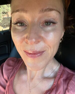 Ruth Connell Instagram - After, Before, During, In and Around @jenetteskin @beinginla 

Glow up by Jenette herself who I’m calling a ‘master apothecary’ of all things natural, fabulous and amazing for your skin. If you can get to her literally magical studio (and laboratory) in Los Feliz I highly recommend it. If you can’t, then treat yourself to her hand made, entirely ethical skincare online. An amazing gift to yourself or someone special. 
More to follow 🩶🩶🩶🩶🩶🩶🩶🩶🩶🩶🩶🩶🩶
#JustAddSugarCacaomask #bedevine #transform #beclean *highly recommended products