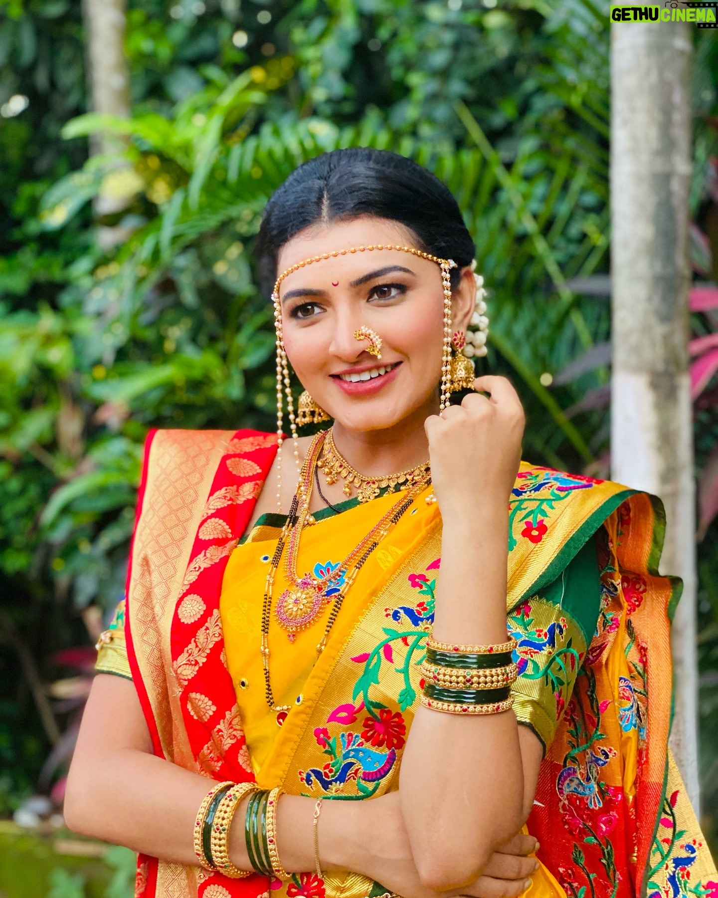 Rutuja Kulkarni - 22.6K Likes - #BeingAvantika ❤️🧿✨
MAHAEPISODE TODAY @8pm only on @star_pravah
MUA : @rohan_shinde4 🤗
#GharoGhariMaatichyaChuli
#StarPravah
.
#marathiactress #MarathiMulgi #saree #traditional #ethnic #MarathiBride #Maharashtra #marathiserial #Rutujacoolkarni #rutujakulkarni #mumbai #ggmc ✨