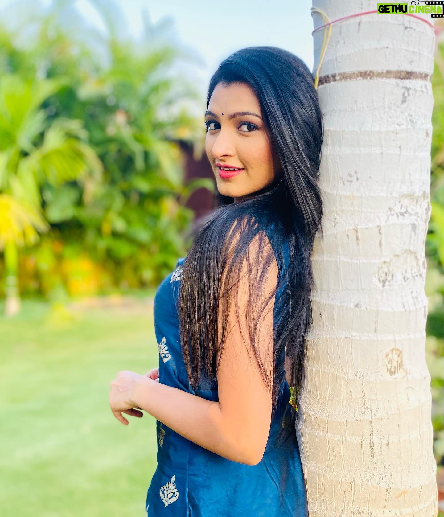 Rutuja Kulkarni - 3.9K Likes - 💁♀️ती ani ट्री 🌳
📸 : @bhagyashree_m_joil ❤️🤗
#marathiactress #marathimulgi #marathi #maharashtra #mumbai #india #satara #constablemanju #sunmarathi #starpravah #rutujacoolkarni
