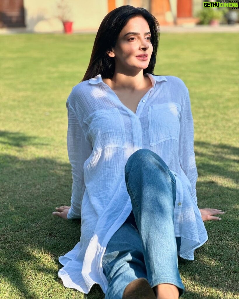 Actress Saba Qamar Zaman HD Photos and Wallpapers November 2024 | Gethu ...