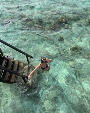 Sahiba Bali Instagram - koi mujhe uthake SEA-dha yahaan phaenk do, chapaak 🐟