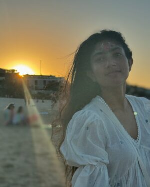 Sai Pallavi Instagram - …To a special trip, lovely people, adventure & laughter❤️
Series: Australia, part1