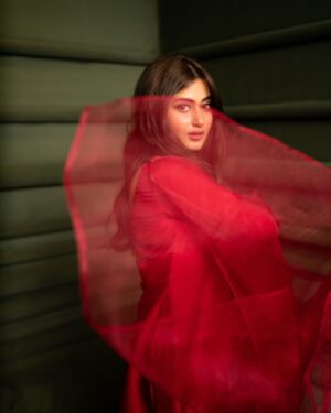 Sajal Ali Instagram - Just some Randoms 💫🎈
