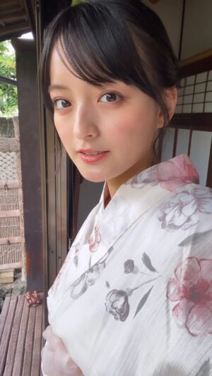 Saki Kiyoi Instagram - .
😊😍

✼••┈┈┈┈┈┈┈┈┈┈┈┈┈┈┈┈••✼

please follow me💛
팔로우 해주세요🩵
关注我的Instagram🩷
ikuti saya di instagram🧡

@kiyoisaki_official 

✼••┈┈┈┈┈┈┈┈┈┈┈┈┈┈┈┈••✼

 

#pr#japan#girl#blackhair#makeup
#黒髪#ストレート#ヘアアレンジ#浴衣#ディータ
#清井咲希#スターダストプロモーション