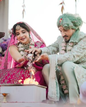 Sakshi Agarwal Instagram - From childhood friends to soulmates 💍✨ Under the Goan skies, Navneet and I said ‘forever’ amidst love and waves 🌴❤️ 🥂 Here’s to a lifetime of love, laughter, and endless memories. 💍✨#NakshBegins #ChildhoodToForever 🤞
.
.
.
Thank you team ❤️
Outfit : @swathiveldandi_official 
Photography : @buzzingbeezphotography 
Makeup: @murugeshmakeup_hair 
Hair/Draping : @style_with_anbu
Decor : @vlw.global