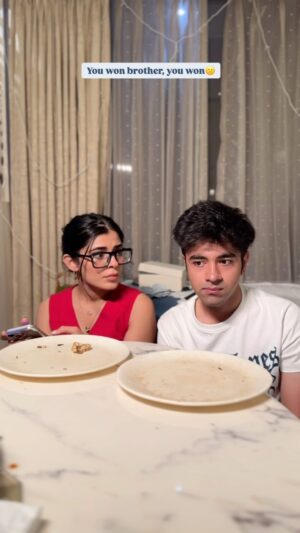 Sakshi Keswani Instagram - Tum kya ho bhai?